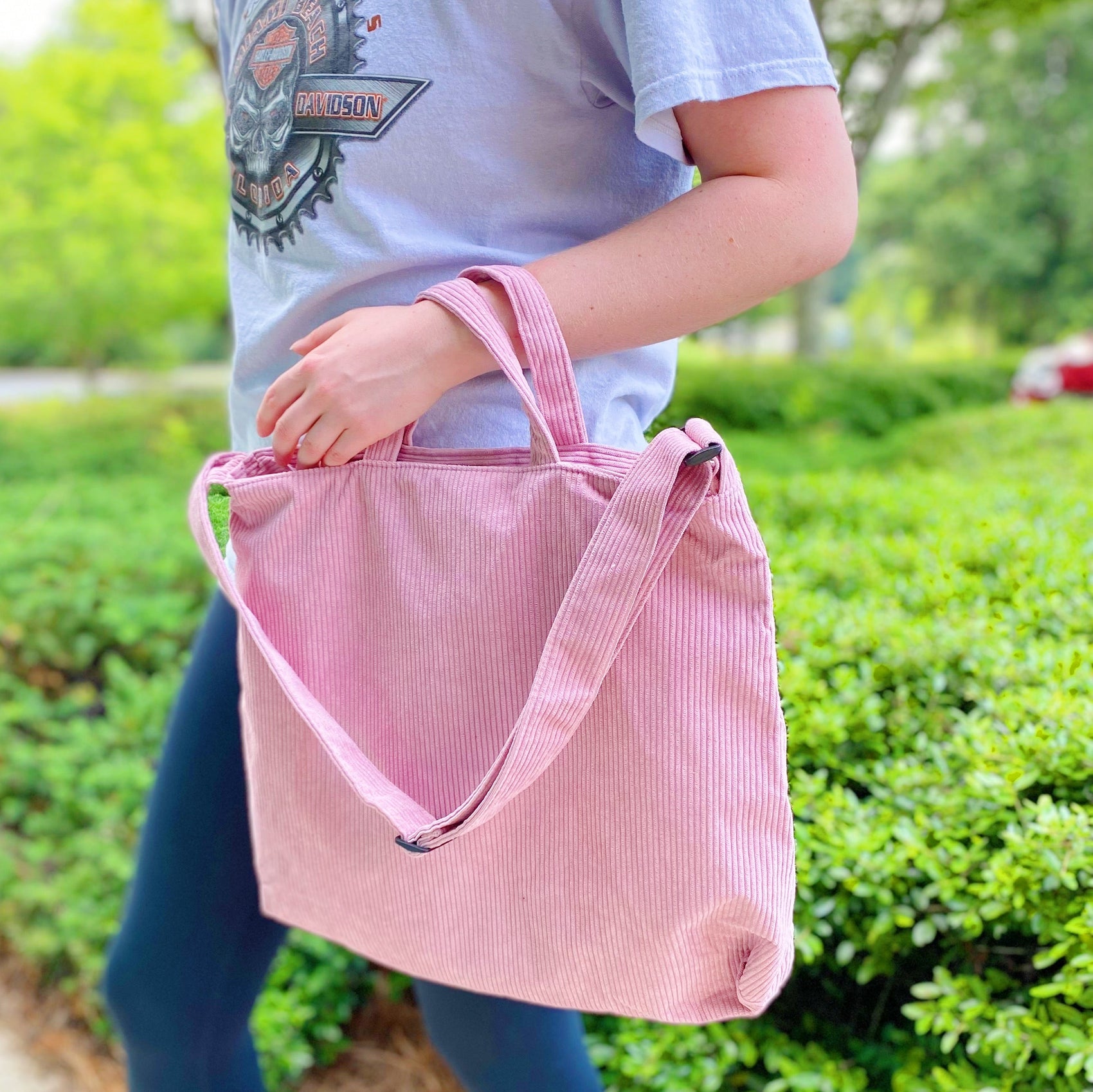 Everyday Corduroy Tote - RoshelLuxe.com