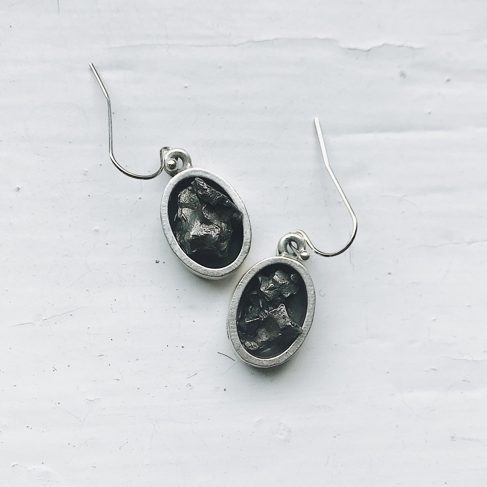 Oval Dangle Earrings with Raw Meteorite - RoshelLuxe.com