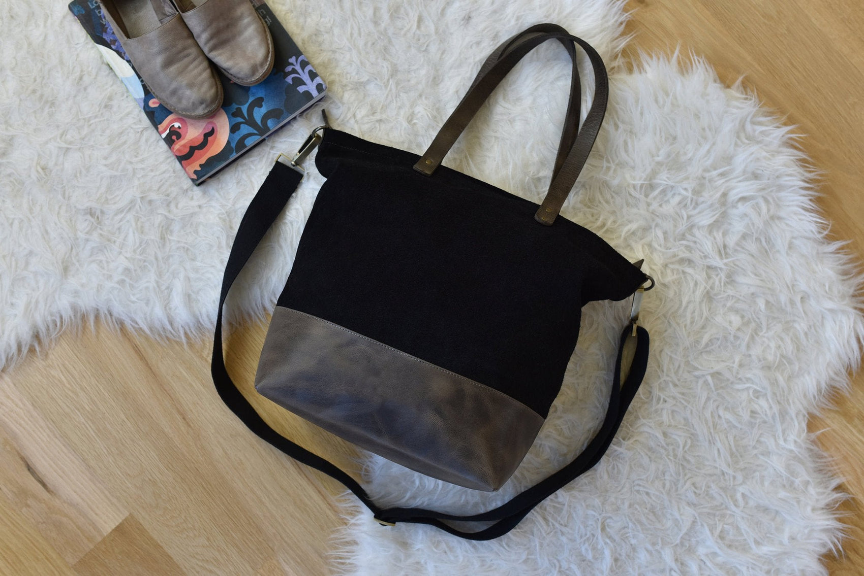 Boyfriend Tote Canvas - RoshelLuxe.com