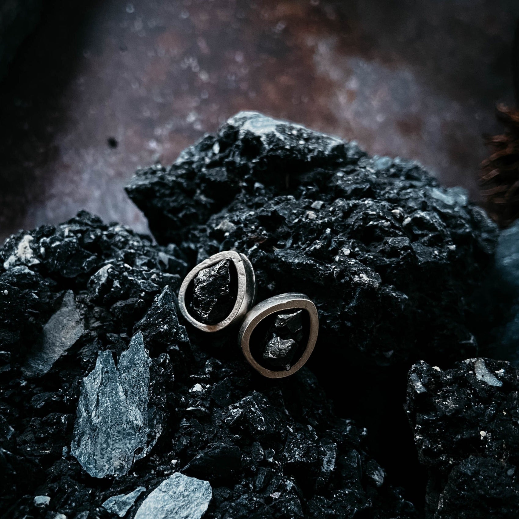 Pear Shaped Teardrop Meteorite Stud Earrings - RoshelLuxe.com