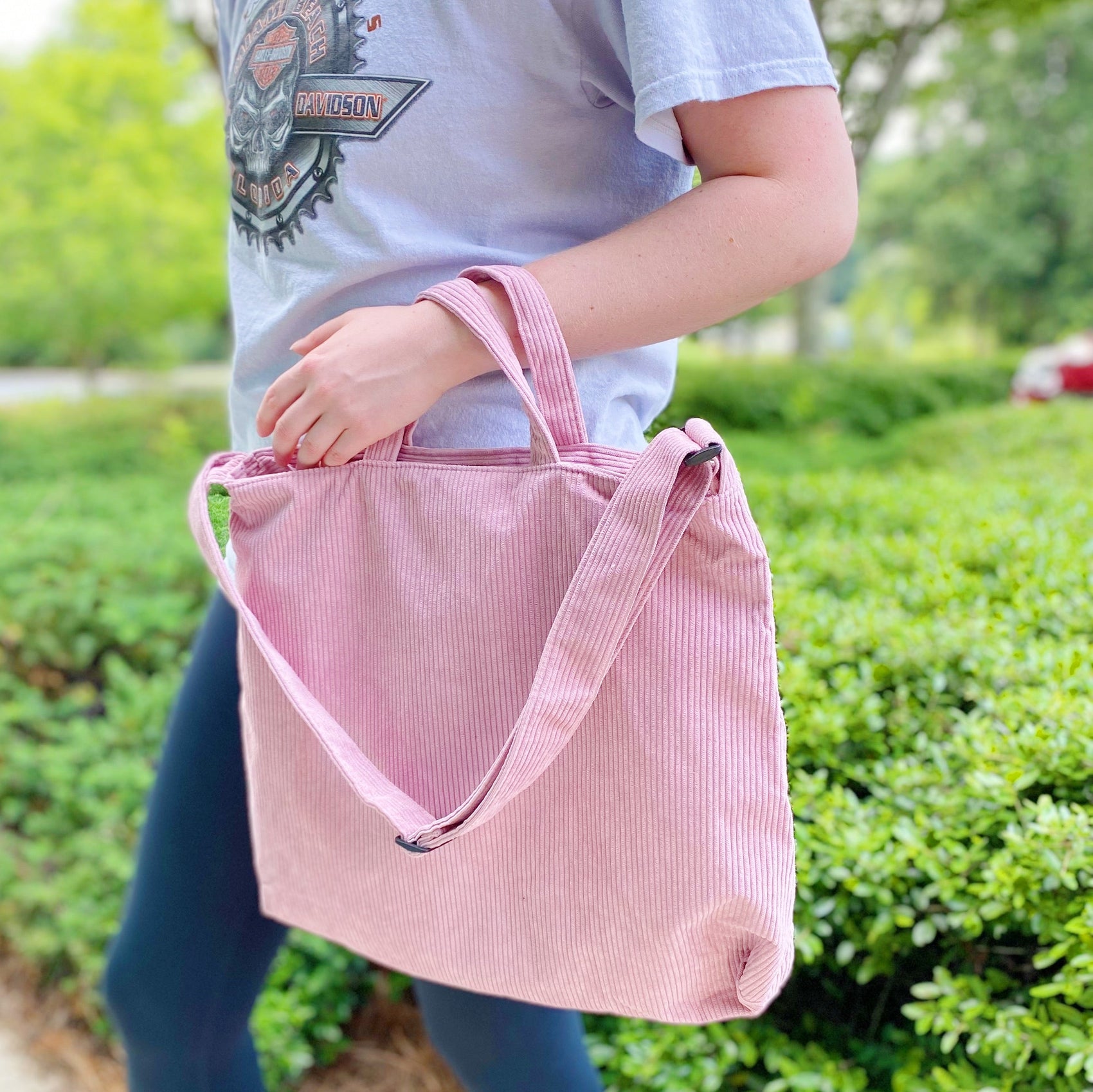Everyday Corduroy Tote - RoshelLuxe.com