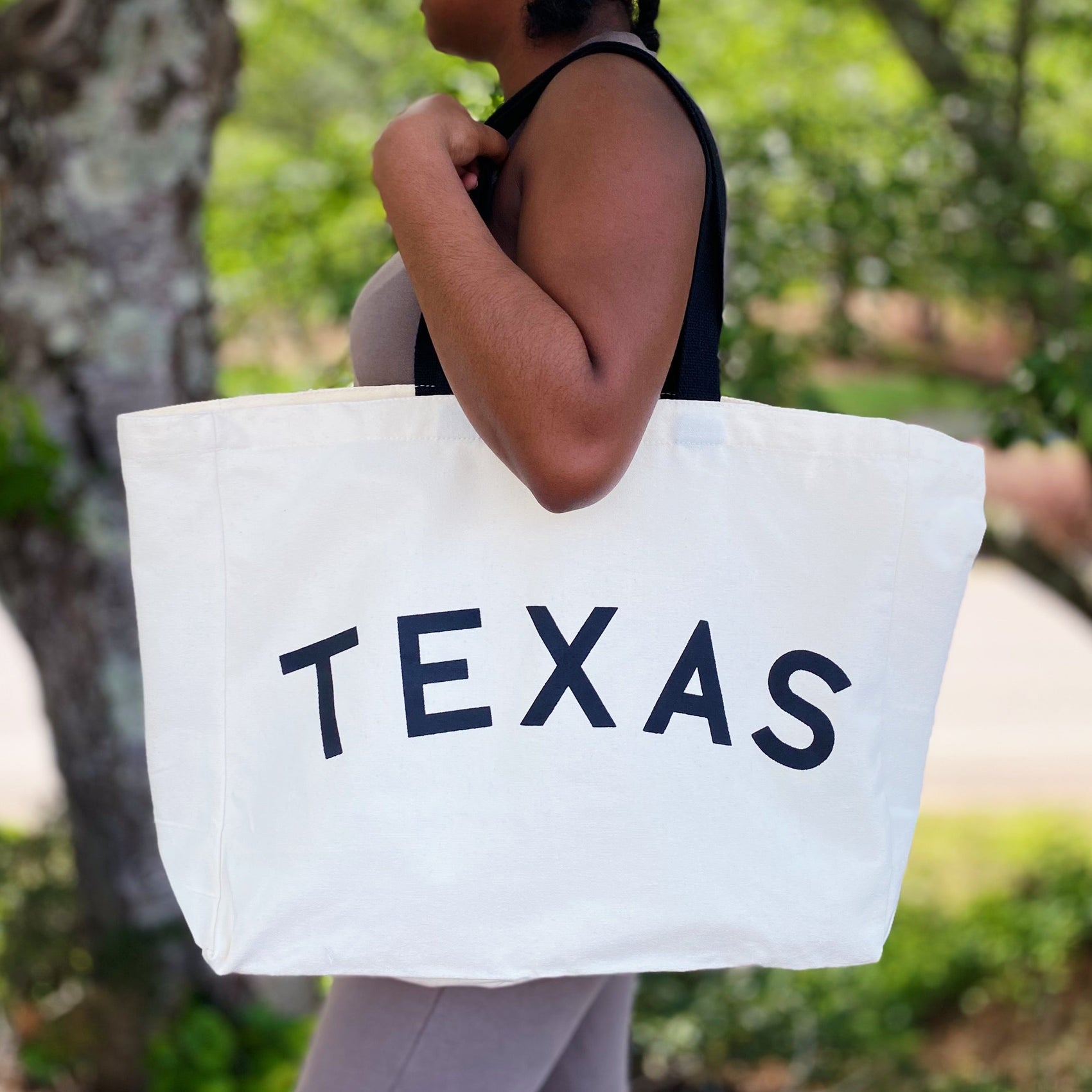 The State On My Mind Canvas Tote - RoshelLuxe.com