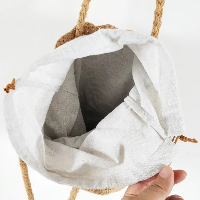 Knitted Scalloped Edge Tote - RoshelLuxe.com