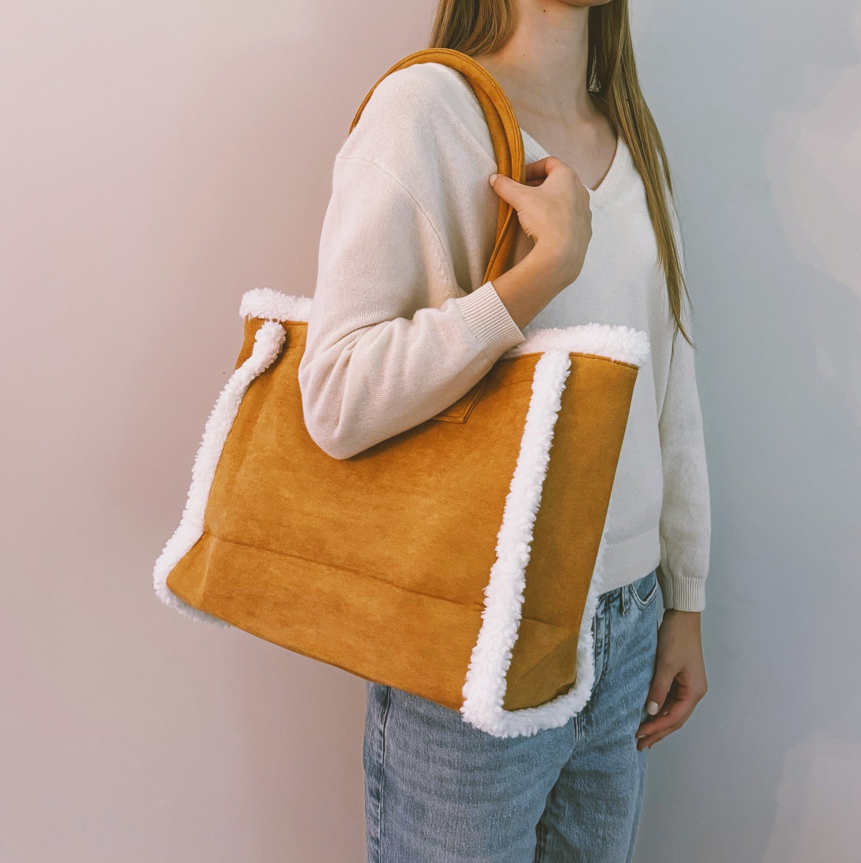 Teddy Cozy The Tote Shoulder Bag - RoshelLuxe.com