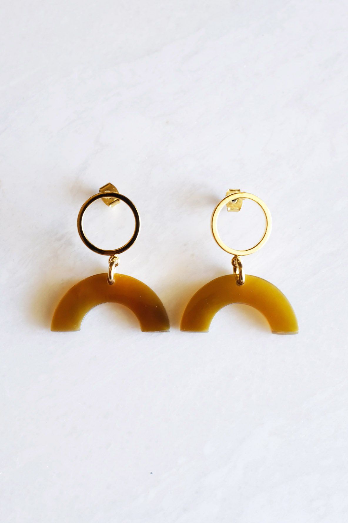 Hanh Tinh Geo Icon Buffalo Horn Post Earrings - RoshelLuxe.com