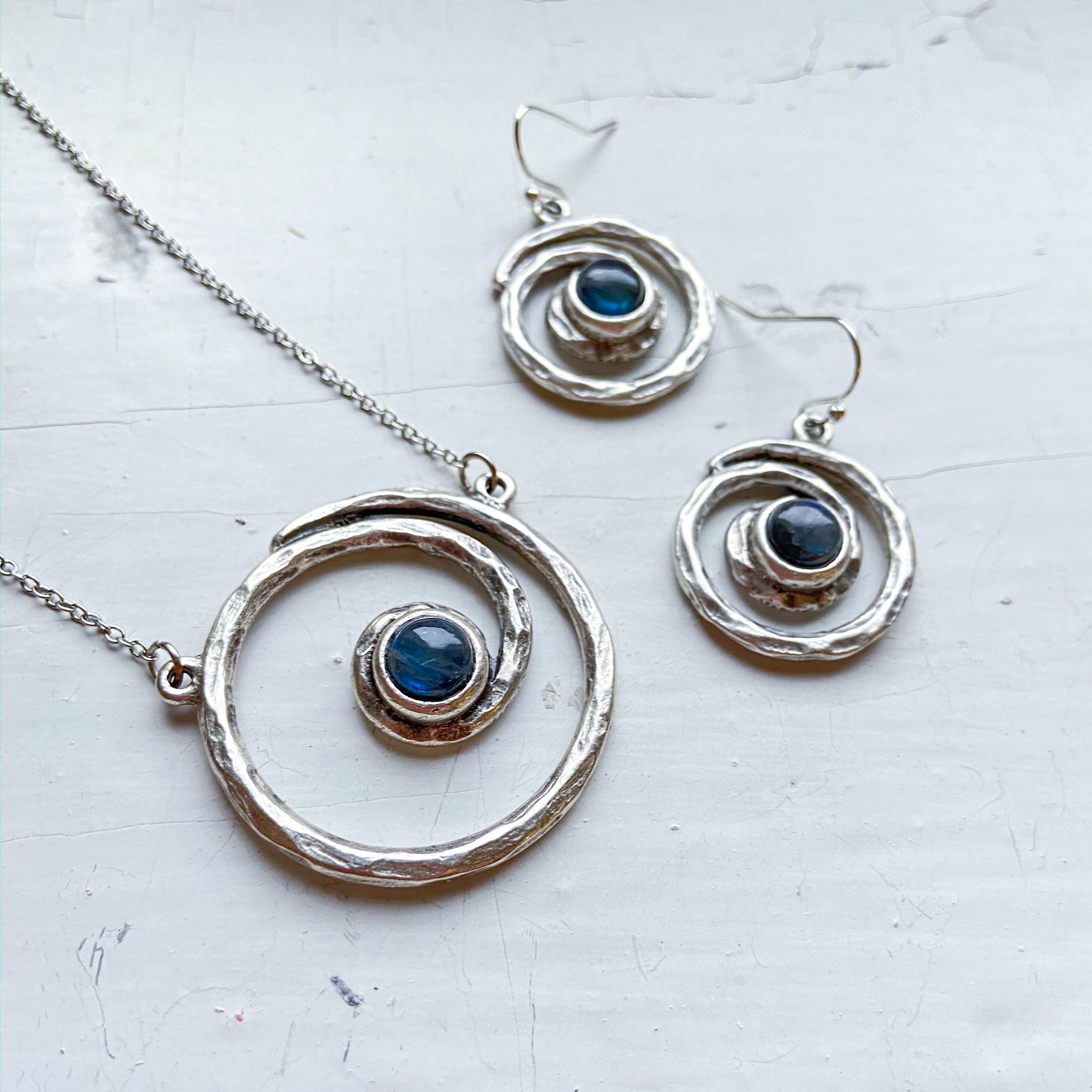 Milky Way Jewelry Set - Spiral Silver Necklace and Earrings with Labradorite - RoshelLuxe.com