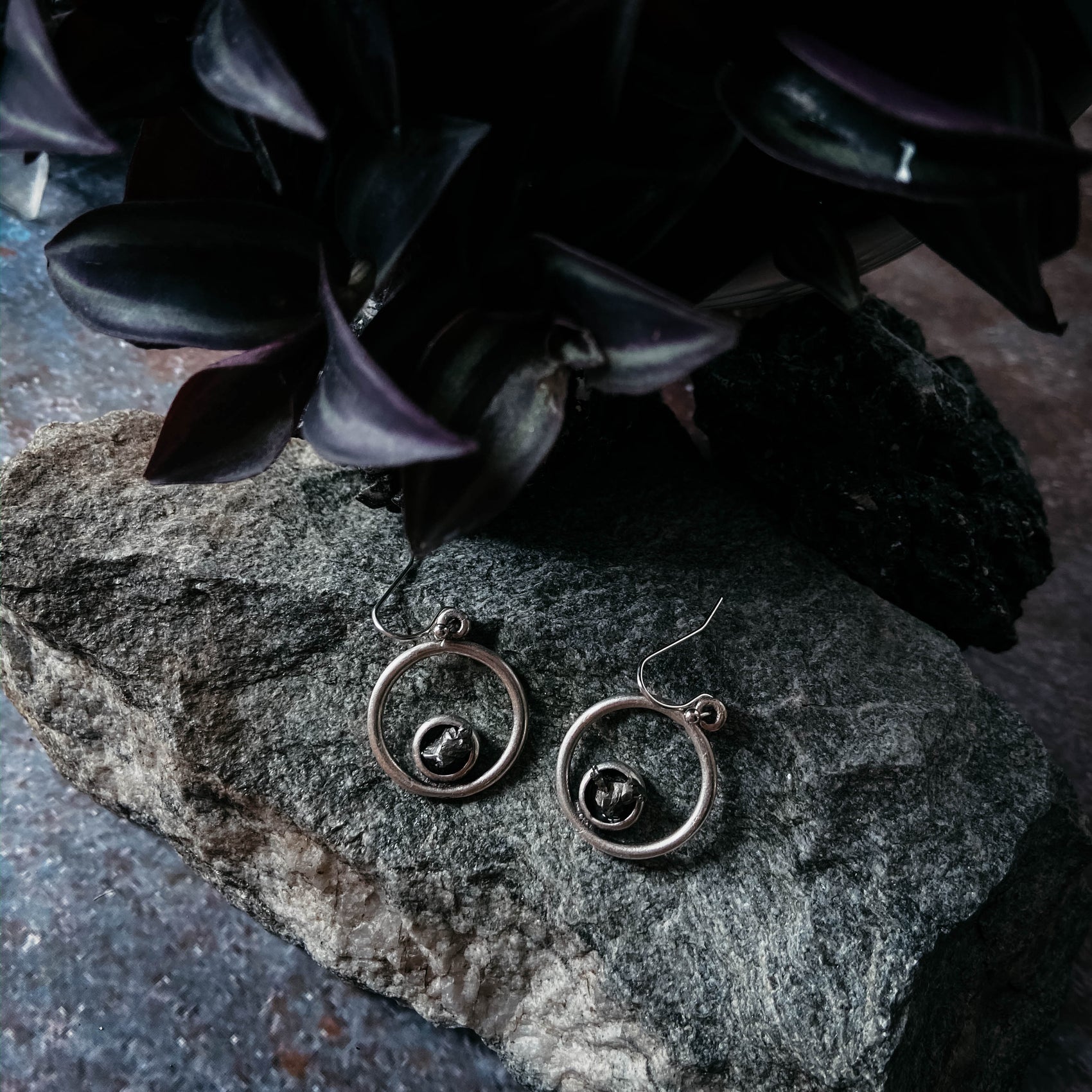 Circle Silver Earrings with Raw Meteorite - RoshelLuxe.com
