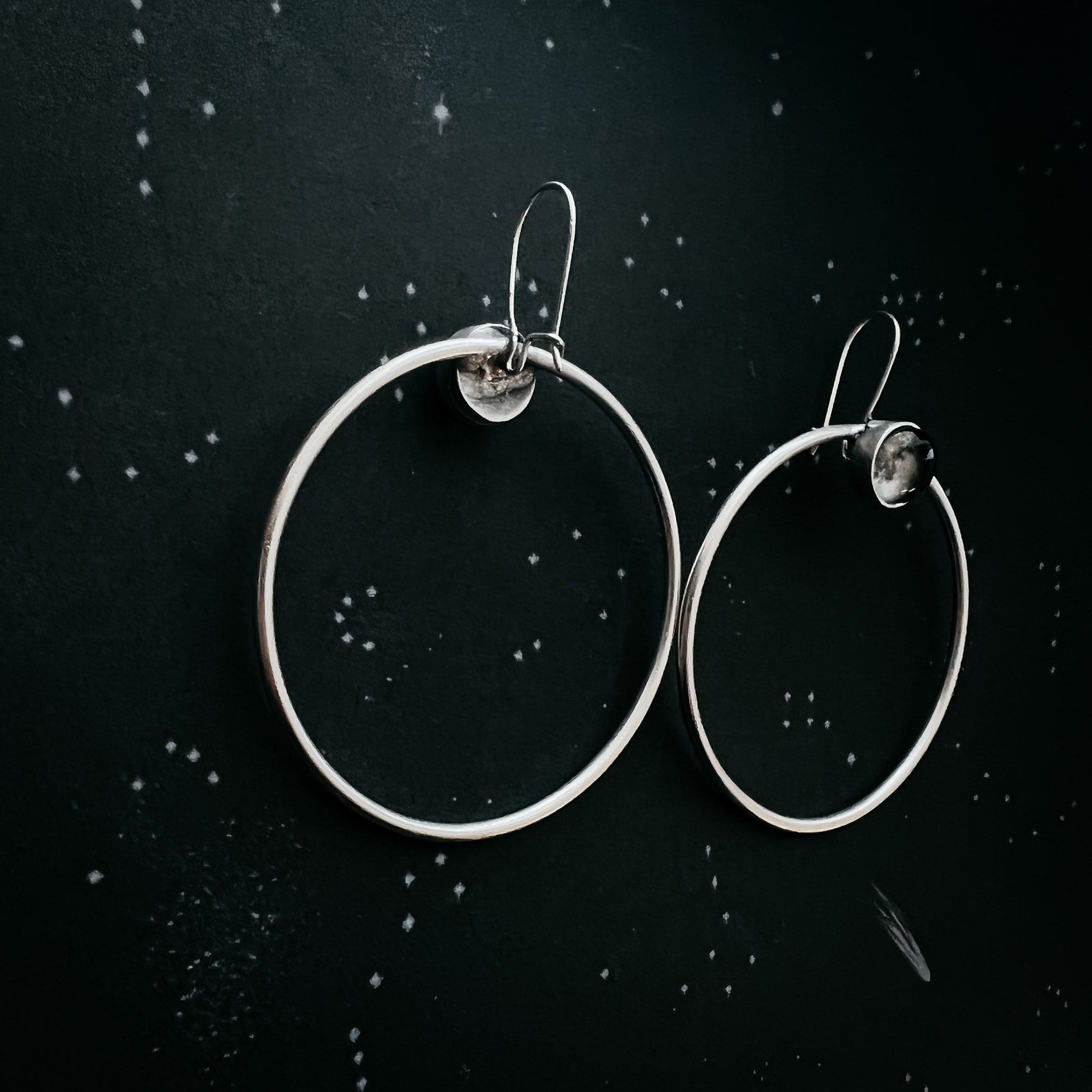 Large hoop earrings with meteorite-inspired design for women - RoshelLuxe.com