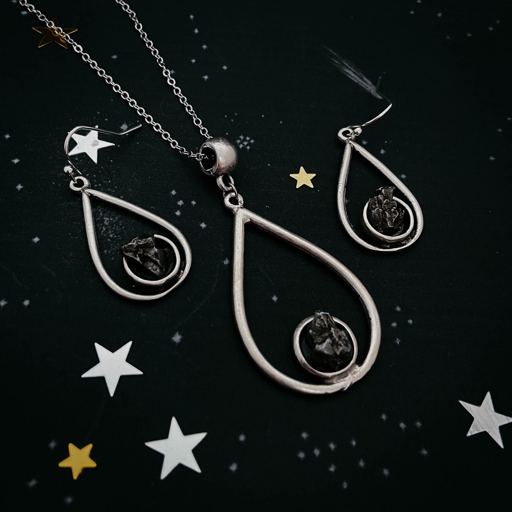Pear shaped teardrop meteorite stud earrings for women - RoshelLuxe.com