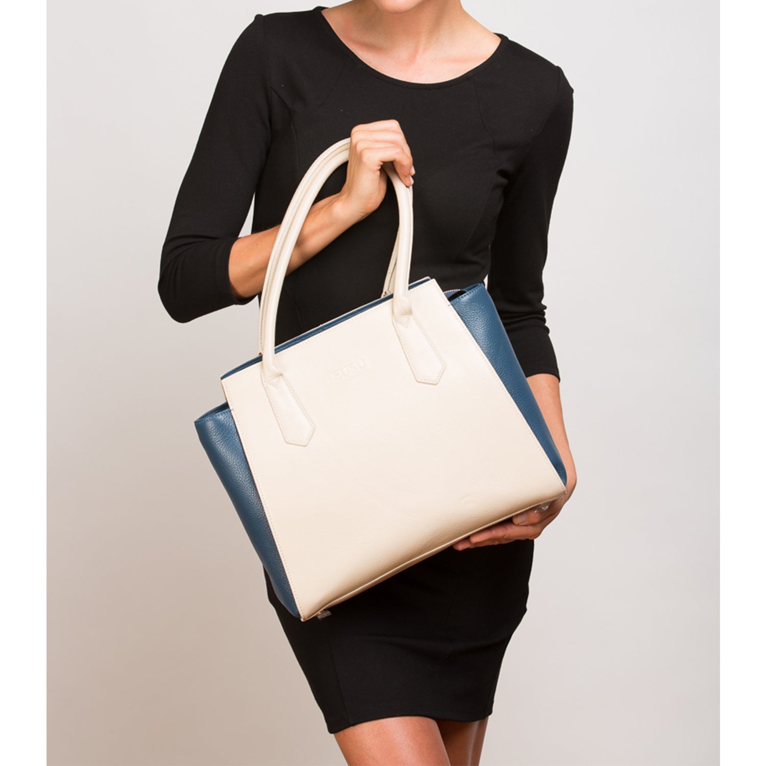 Jody Off White Tote Bag - RoshelLuxe.com