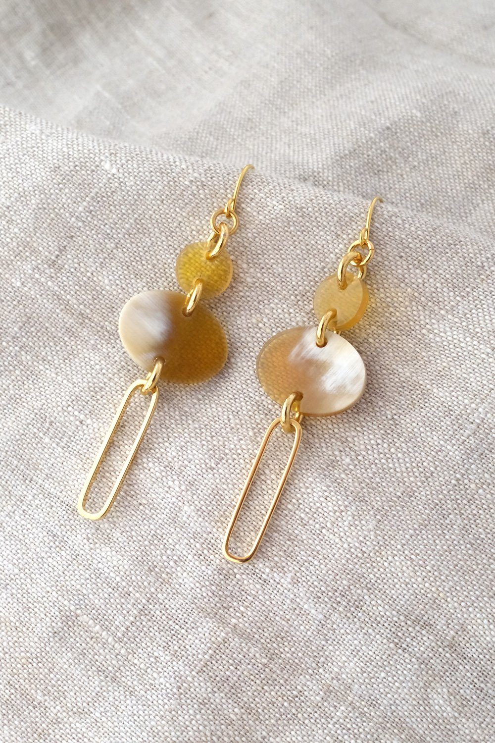 Kinh Thanh Oval Drop Buffalo Horn Dangle Earrings - RoshelLuxe.com