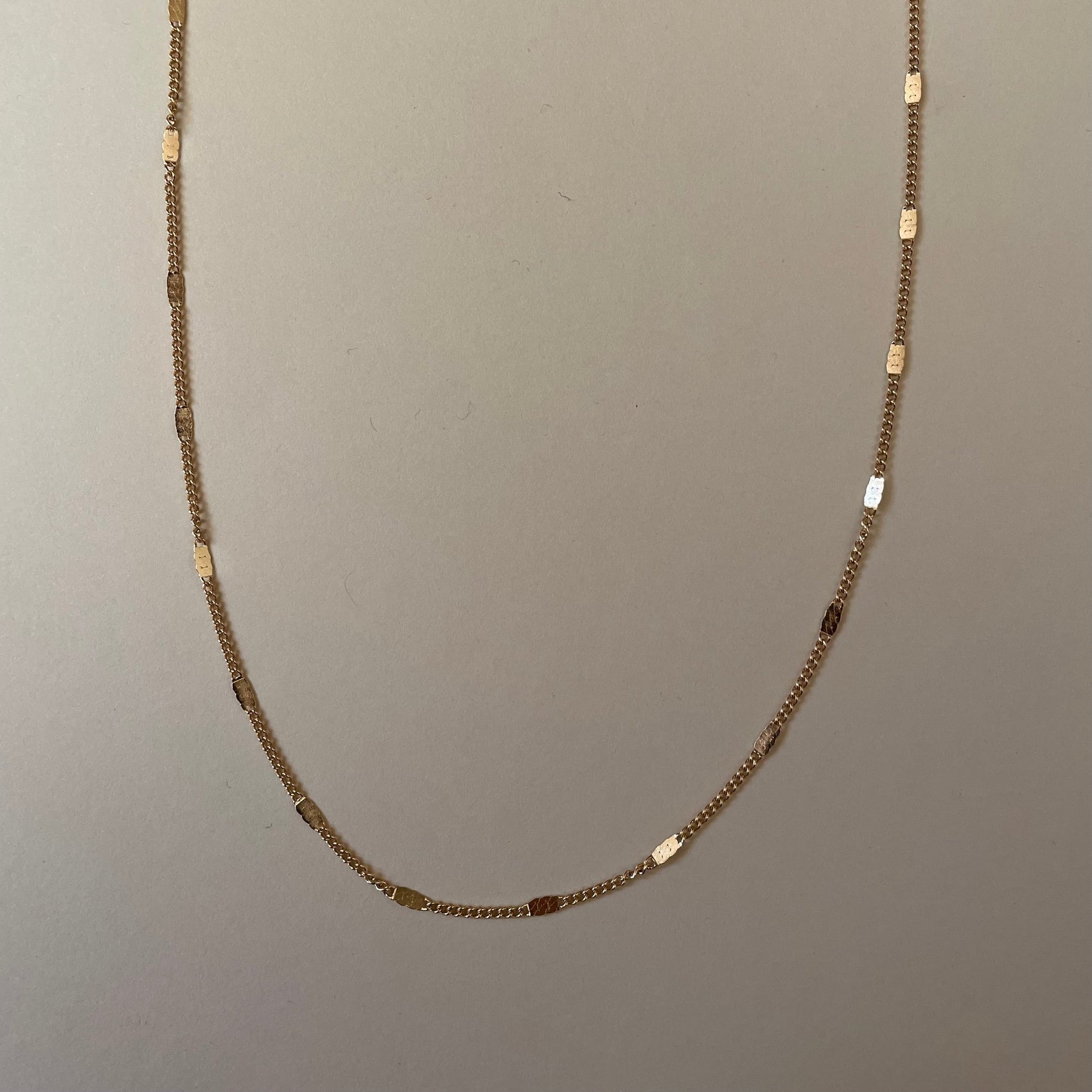 Anaya Chain Necklace - RoshelLuxe.com