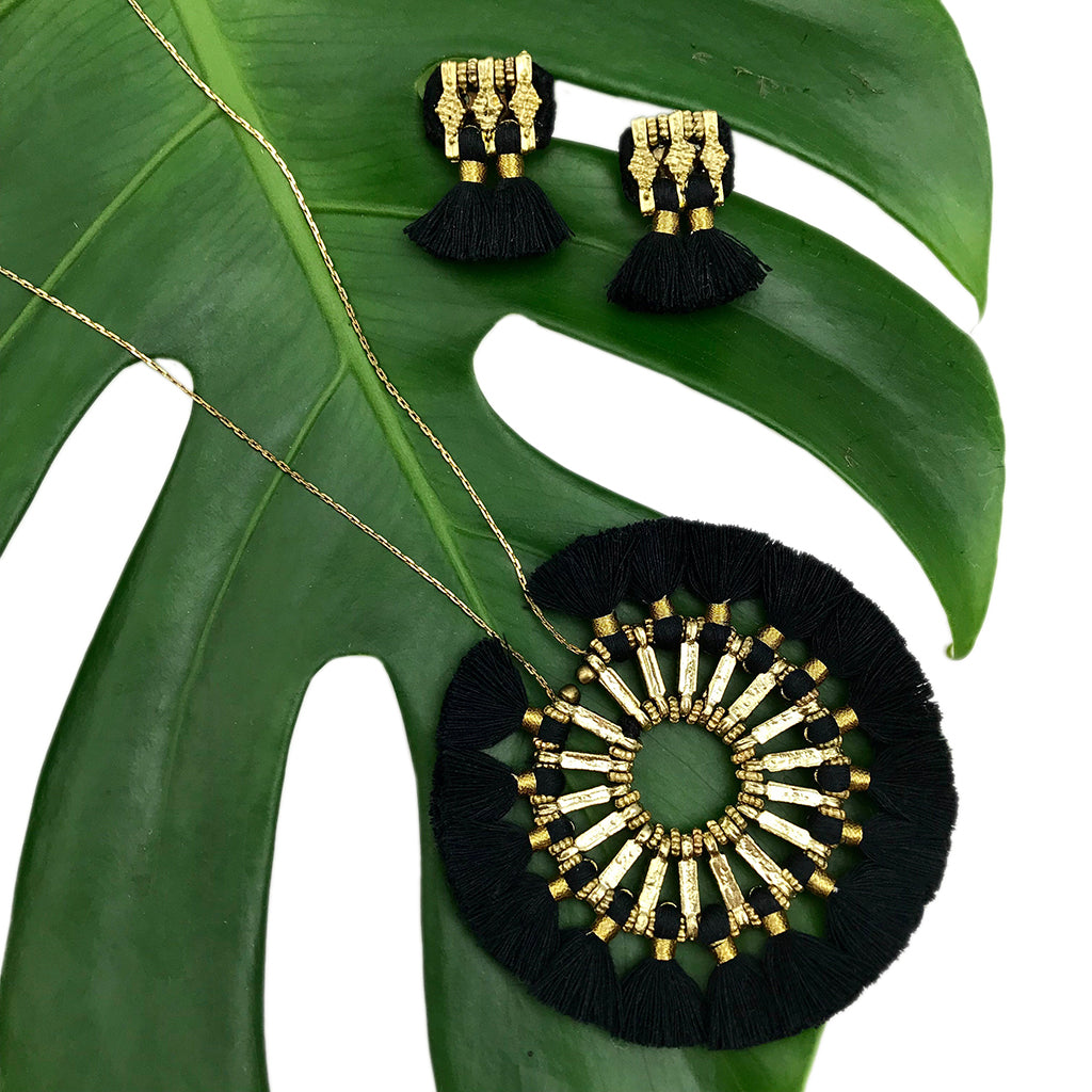 Tassel Halo Necklace - RoshelLuxe.com
