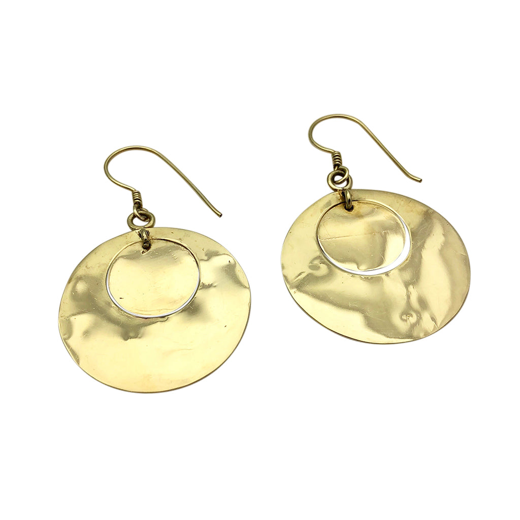 Hammered Circle Bombshell Earrings - RoshelLuxe.com