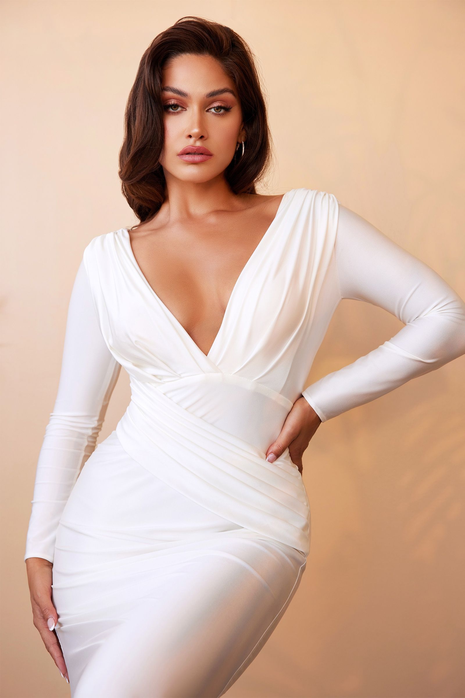 Stretch Mermaid Wedding Gown - RoshelLuxe.com