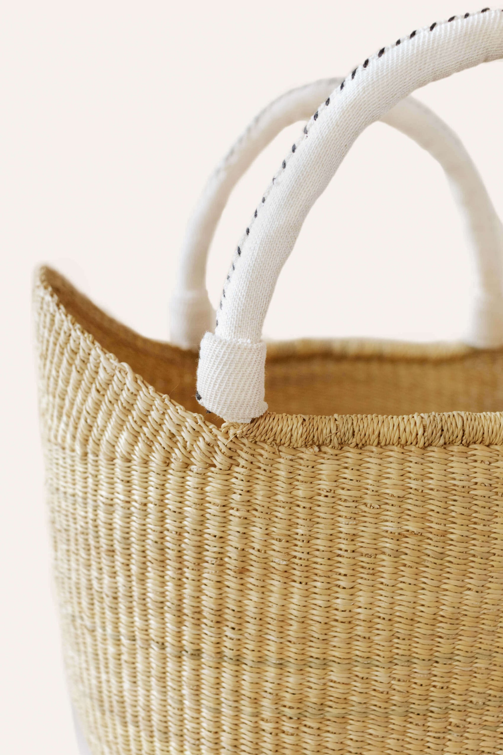 Natural Bolga Tote Cream - RoshelLuxe.com