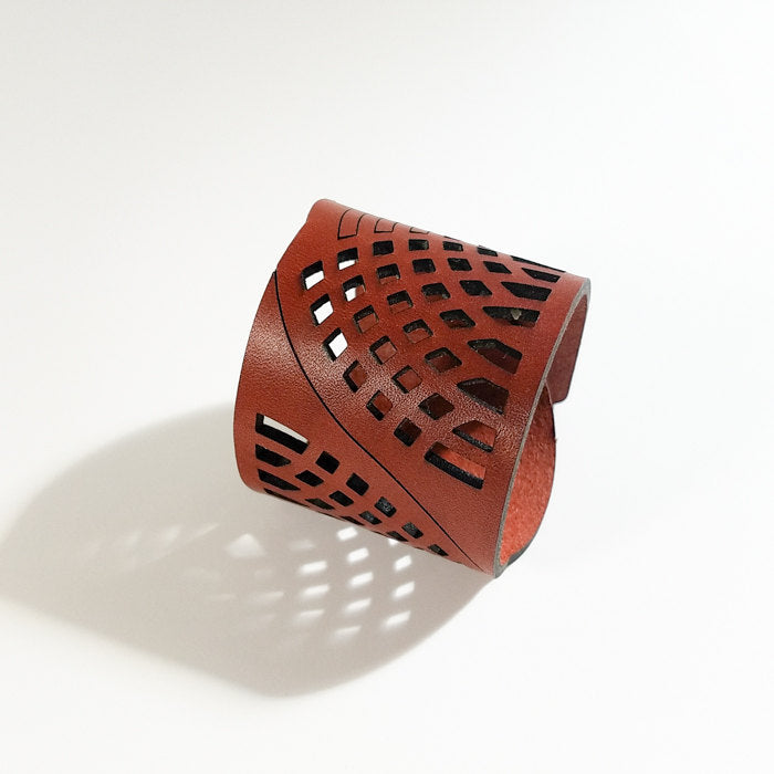 Arc Leather Cuff Bracelet - RoshelLuxe.com