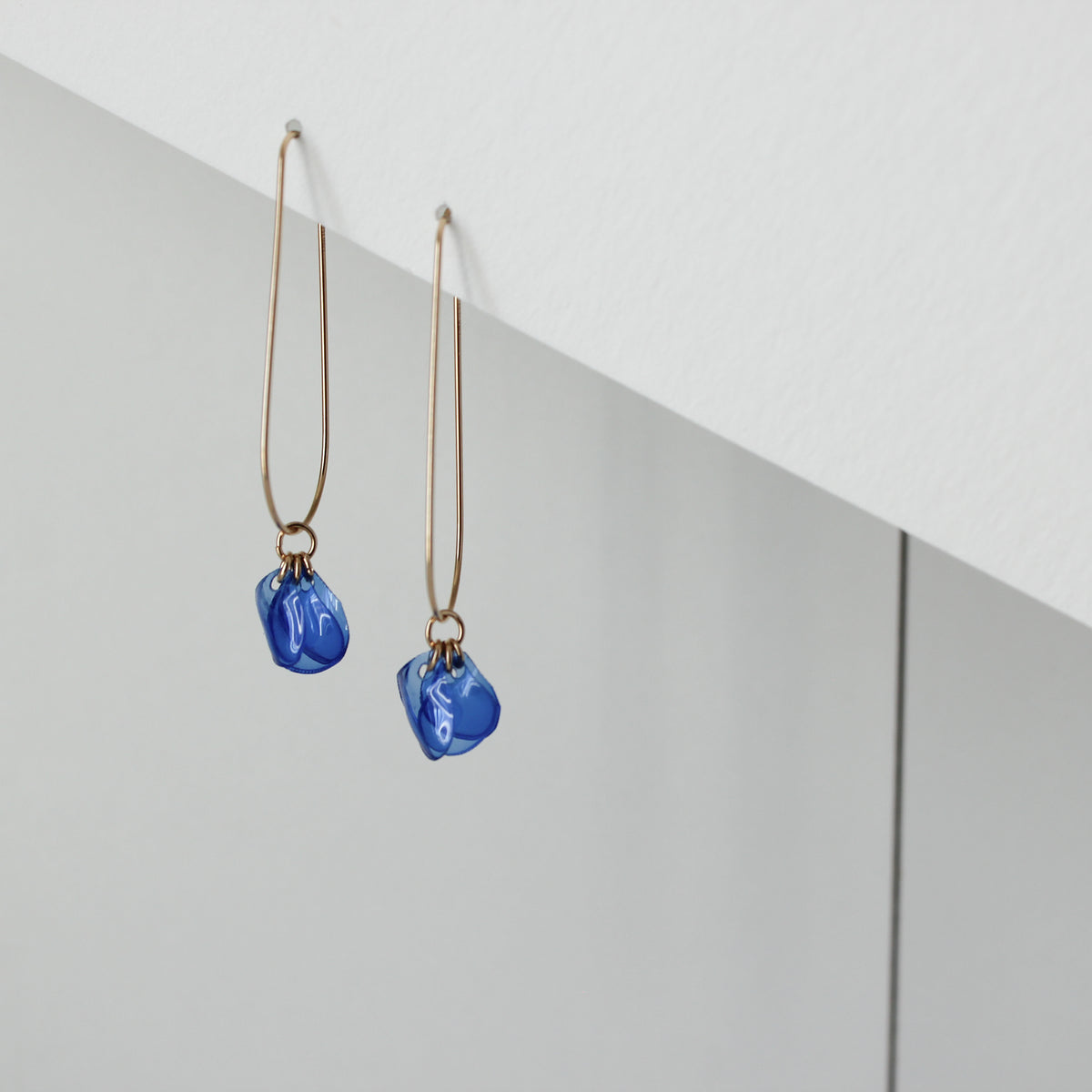 Ginevra Blue Drops - RoshelLuxe.com