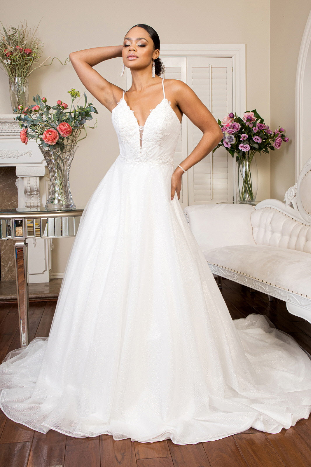 Embroidered Bodice Sweethearted Glitter Mesh Wedding Gown w/ Spaghetti Strap - RoshelLuxe.com