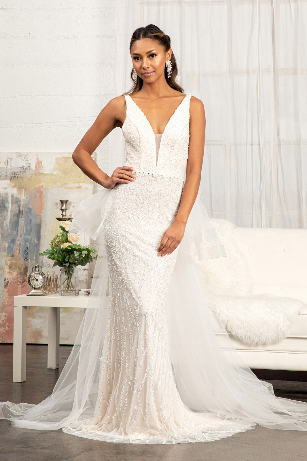 3-D Flower Applique Mermaid Mesh Wedding Gown w/ Detached Mesh Layer - RoshelLuxe.com