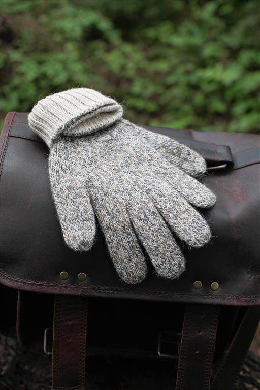 Iditarod 100% Alpaca Double-Thick Reversible Gloves - RoshelLuxe.com