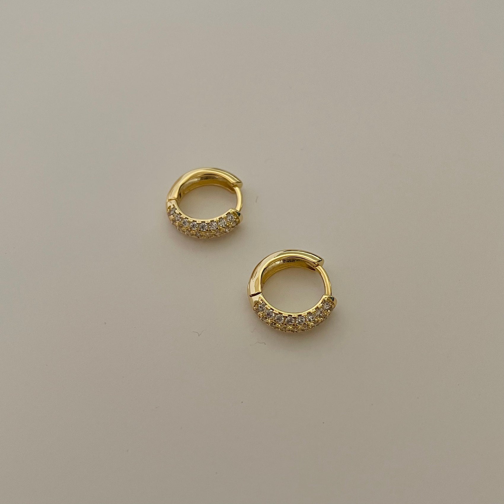 Isla Earrings - RoshelLuxe.com