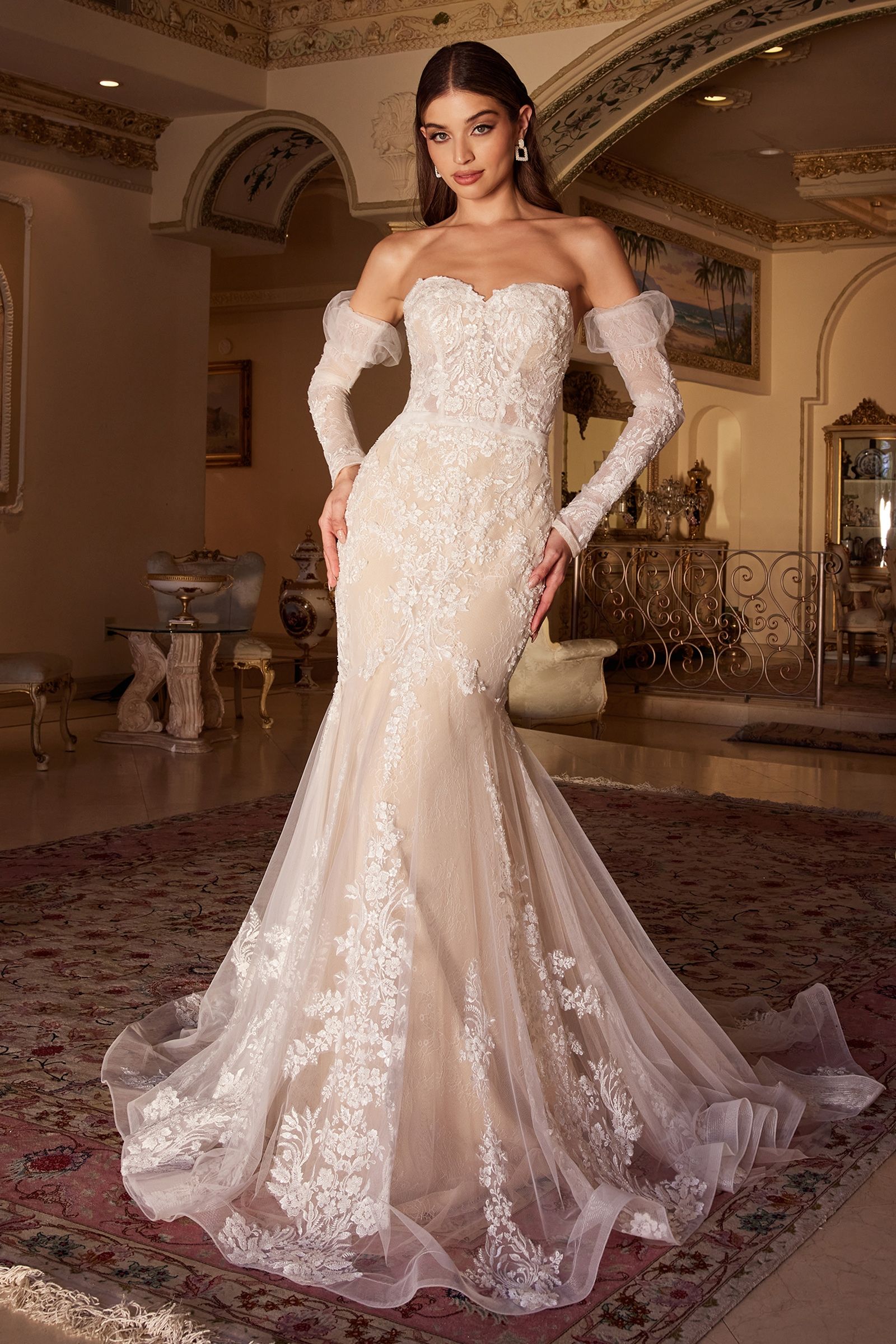 Lace Mermaid Bridal Gown With Removable Sleeves - RoshelLuxe.com